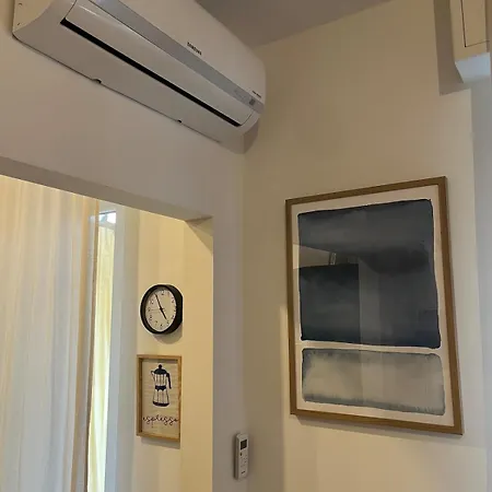 Loreto 15 Mins From Duomo - M1 Rovereto דירה *