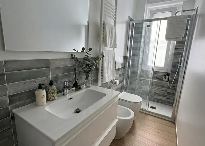 Loreto 15 Mins From Duomo - M1 Rovereto * Милан